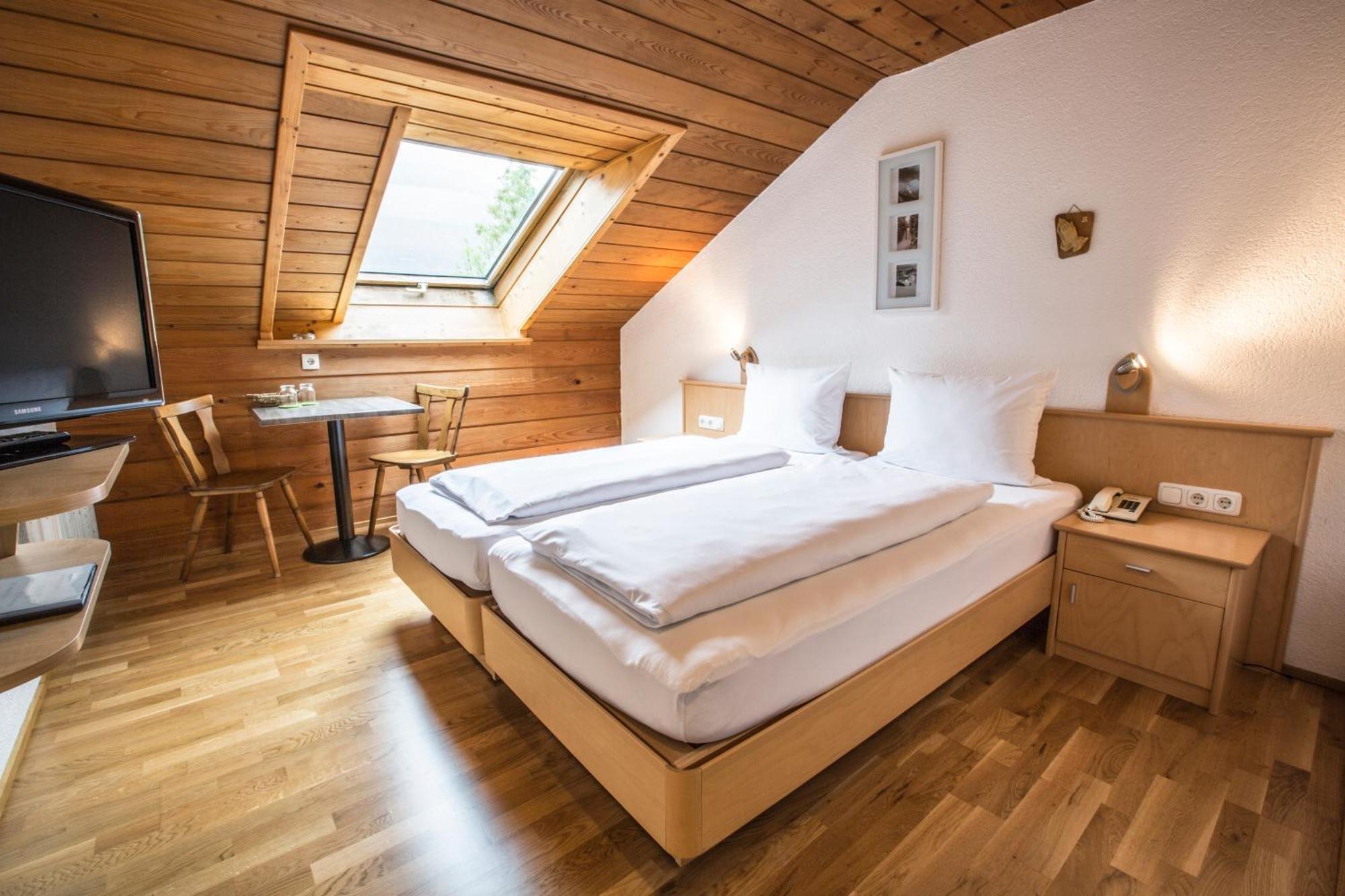 Gaestehaus-Pension Barbara Andelsbuch Værelse billede