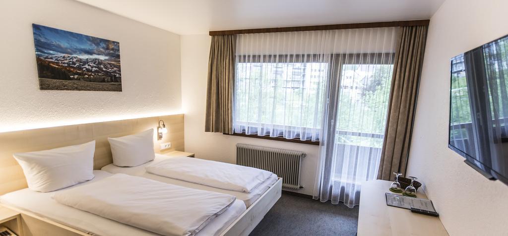 Gaestehaus-Pension Barbara Andelsbuch Eksteriør billede